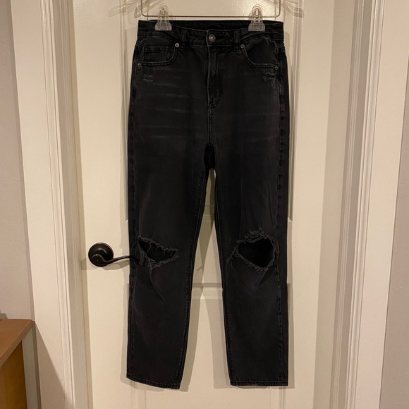 American Eagle Outfitters Denim - American Eagle mom straight distressed jeans